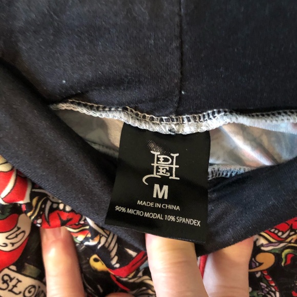 Ed Hardy Love Kills Slowly Women’s Lounge Joggers in Size Medium - Picture 5 of 6